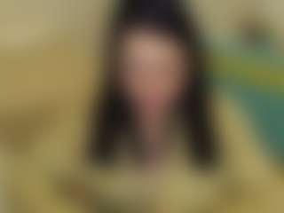 Live cam show with SophieFantasys - Teen (18+) on WildCum