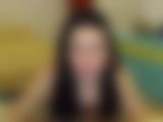 Live cam show with SophieFantasys - Large Tits on CamSextacy
