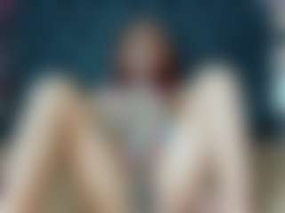 Live cam show with StarFireX - Small Tits on TeamSkeetLive
