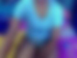 JenniferAndLia's Live Sex Cam Show