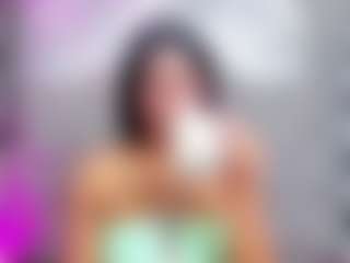 LuciaSex's Live Sex Cam Show