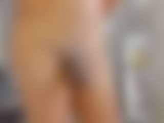 LuciaSex's Live Sex Cam Show