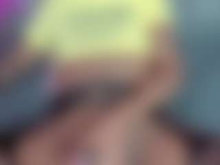 LuciaSex's Live Sex Cam Show