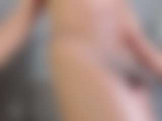 Live cam show with LuciaSex - Dirty Talk on CamClone