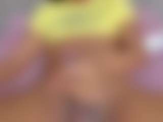 LuciaSex's Live Sex Cam Show