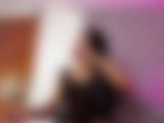 Live cam show with LuciaSex - Small Tits on Mixed Magazine Live