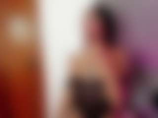 Live cam show with LuciaSex - Teen (18+) on sexylive.show