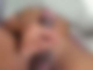 LuciaSex's Live Sex Cam Show