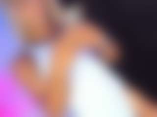 SweetAllisonZ's Live Sex Cam Show