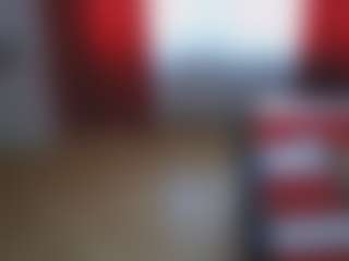 voyeurcam julmodels dining 2's Live Sex Cam Show