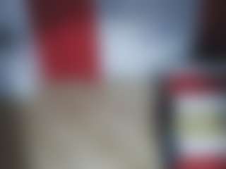 voyeurcam julmodels dining 2's Live Sex Cam Show