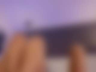 Renatta Cruz's Live Sex Cam Show