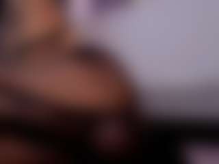 Renatta Cruz's Live Sex Cam Show