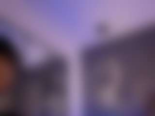 Renatta Cruz's Live Sex Cam Show