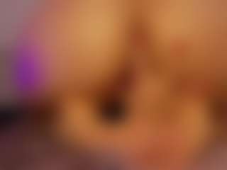 Renatta Cruz's Live Sex Cam Show