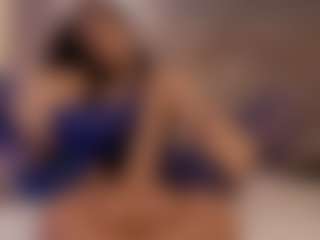 Renatta Cruz's Live Sex Cam Show