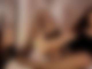 Live cam show with Renatta Cruz - Athletic Blowjob on Lustler