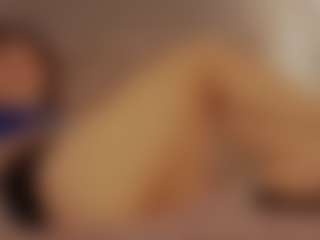 Renatta Cruz's Live Sex Cam Show