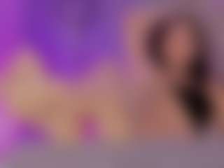 Renatta Cruz's Live Sex Cam Show