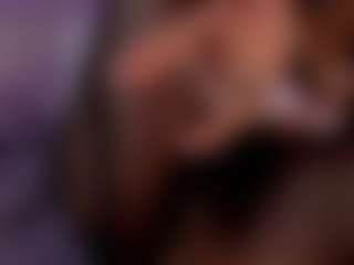 Renatta Cruz's Live Sex Cam Show