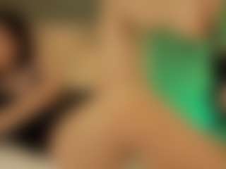 Renatta Cruz's Live Sex Cam Show