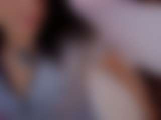 Renatta Cruz's Live Sex Cam Show
