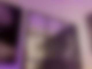 Renatta Cruz's Live Sex Cam Show