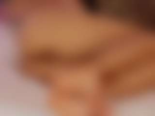Renatta Cruz's Live Sex Cam Show