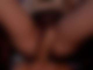 Renatta Cruz's Live Sex Cam Show