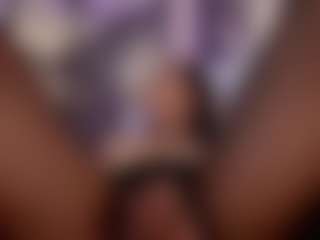 Renatta Cruz's Live Sex Cam Show