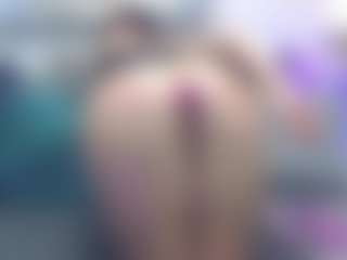 Live cam show with RubiReed - Lesbian on sexylive.show