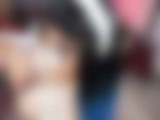 Live cam show with Marie-harper - Smoking on CamSodaAdn