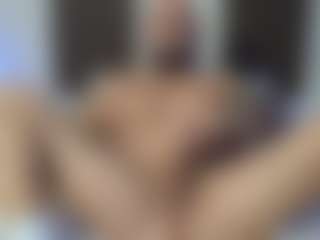 Live cam show with moonjoey - Tease on Gym Cam Girls