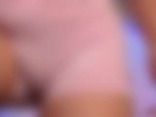 Live cam show with Nella-joly - Nipple Piercings on Camming Site