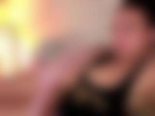 Live cam show with Nella-joly - Fingering on SpankPalCams