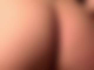 Live cam show with Nella-joly - Petite on Camsoda