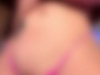 Live cam show with Nella-joly - Petite on Camsoda