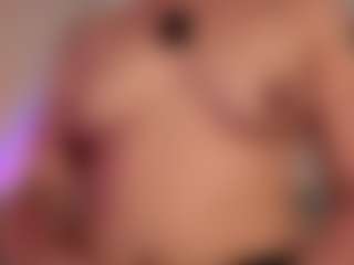 Live cam show with Nella-joly - Living Room on Camsoda