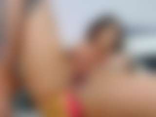 Live cam show with arianatattoos - Big Clit on Camming Site