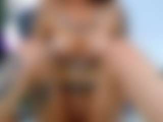Live cam show with arianatattoos - Big Clit on fuklive.com
