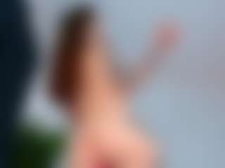 Live cam show with arianatattoos - Ride on Camsoda