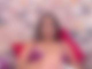 IndianFancyFace MILF webcam performer live streaming