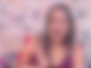 IndianFancyFace MILF webcam performer live streaming