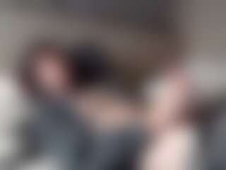 MakeItHotts Live-Sex-Cam-Show