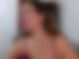 Live cam show with NellyFischer - Strapon on Free Soda