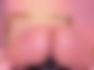 Lorena-gomezz1's Live Sex Cam Show