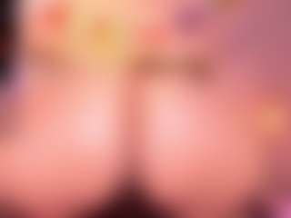 Lorena-gomezz1's Live Sex Cam Show
