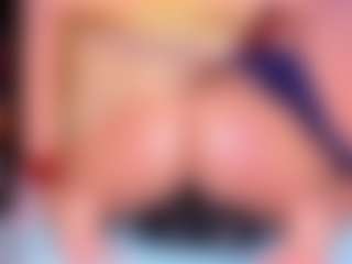 Lorena-gomezz1's Live Sex Cam Show