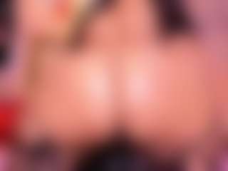 Lorena-gomezz1's Live Sex Cam Show