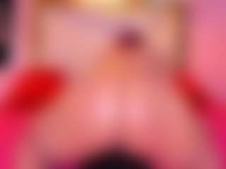 Lorena-gomezz1's Live Sex Cam Show